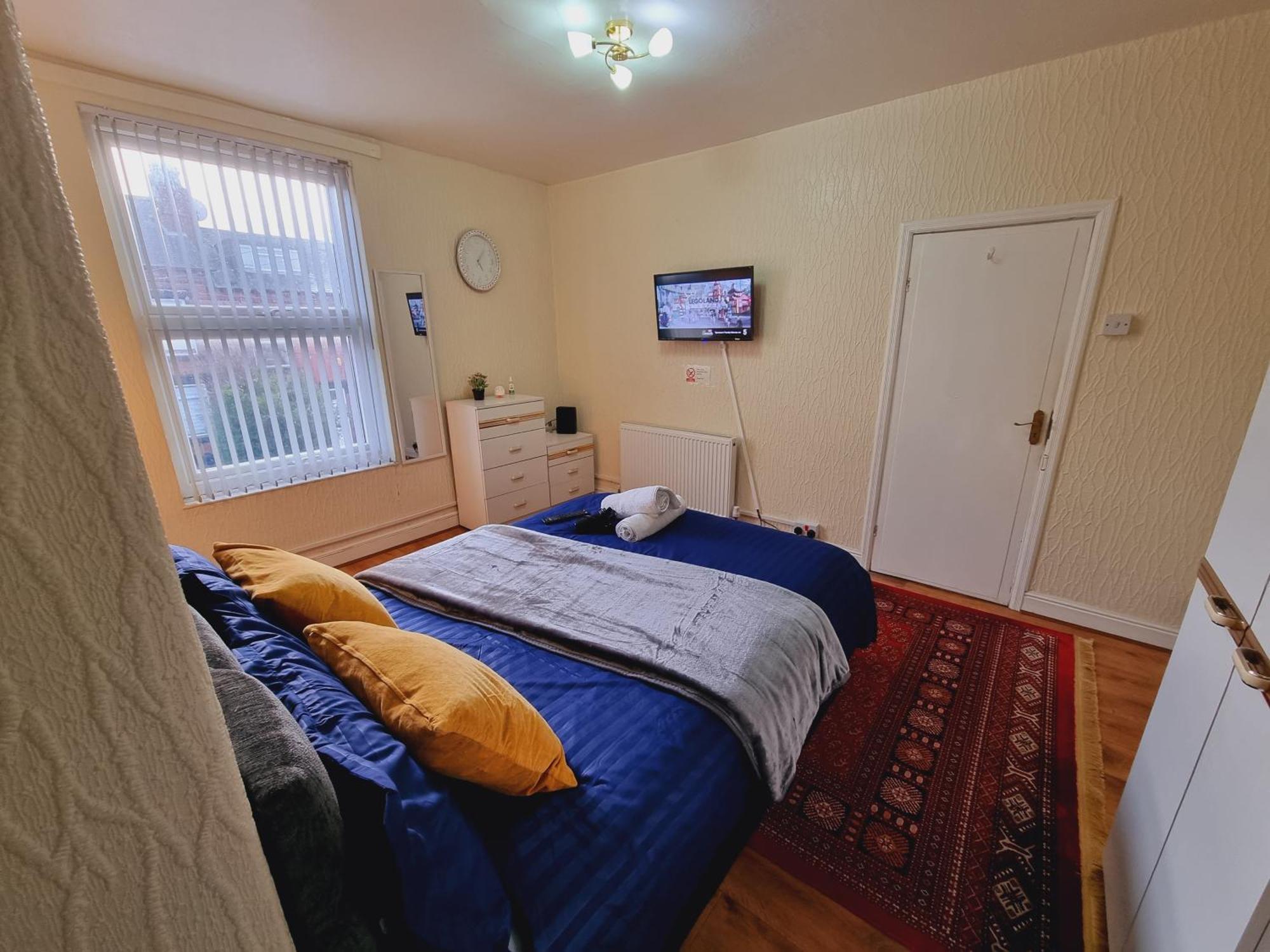 Hotel Bright Sunny, Double Bed With Garden, Tv And Wi-Fi Leeds  Exterior foto